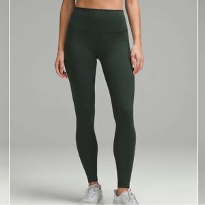 Lululemon Wunder Train High-Rise Tight 28" in Legacy green